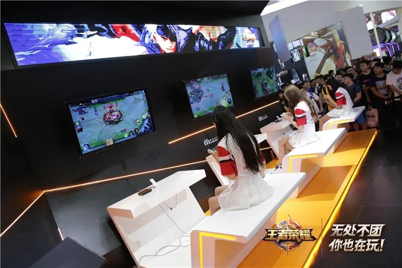 CJ玩家最喜爱女神居然是她《王者荣耀》雅典娜引爆全场