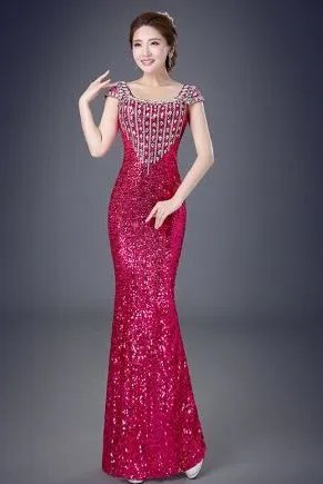 关晓彤气质杠杠滴,高个子女孩怎样才能穿出高贵的感觉?