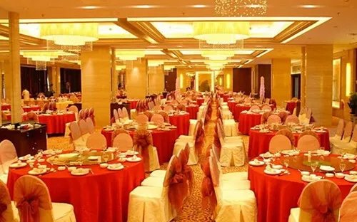 济南订婚酒店哪家性价比高　如何选择订婚酒店