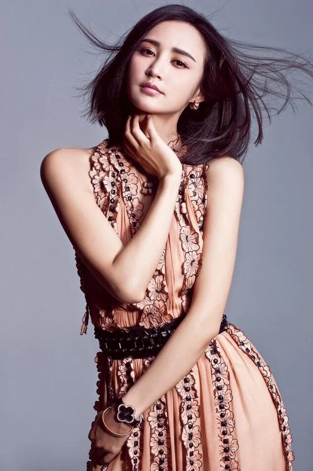 有哪些好看的短发发型？