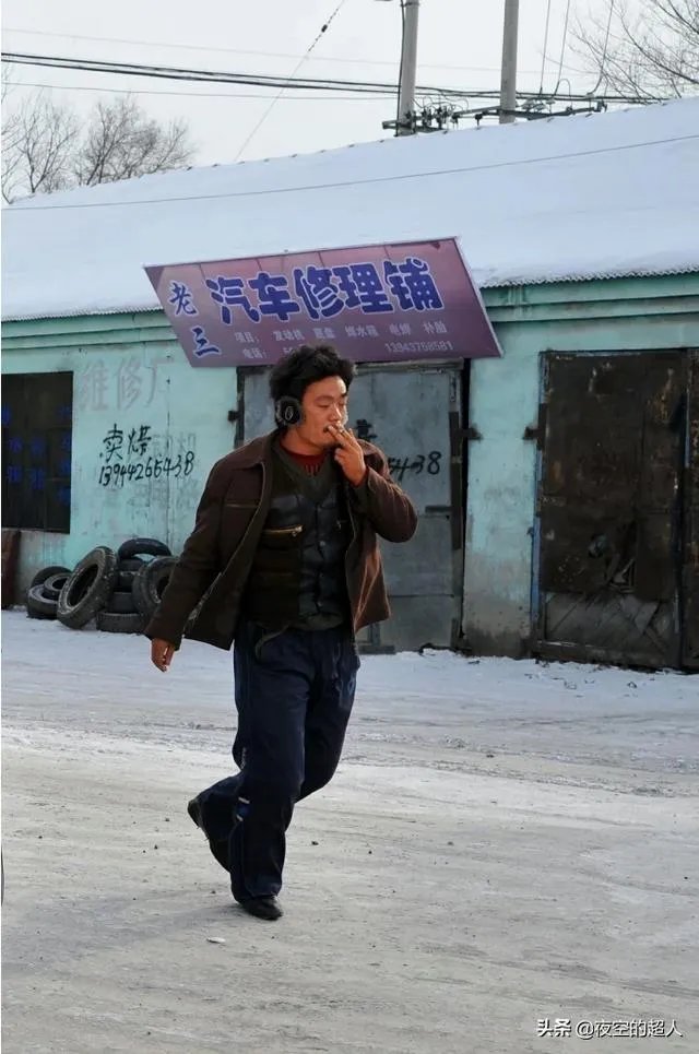 为什么王宝强的《Hello!树先生》如此极端，有的人奉为经典，有的人弃之如敝履？