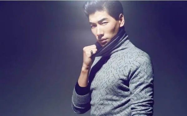 张亮突然和妻子离婚，这背后有什么秘密？