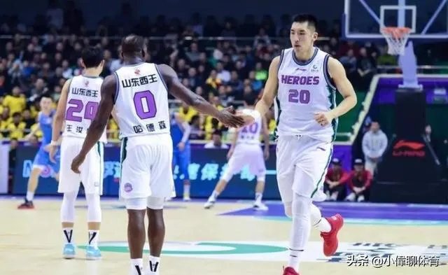 双大外的北京队不是说尽显内线威力了吗?怎么还是惨败呢?