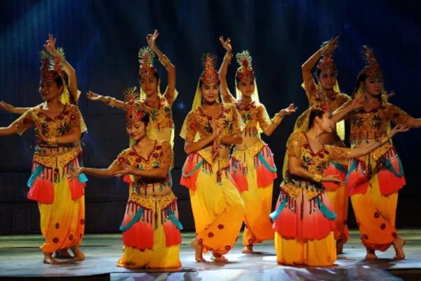 维语经典歌曲100首