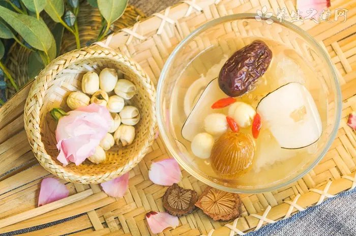 中老年适合吃什么保健品