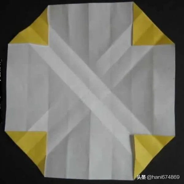 叠玫瑰花的方法？