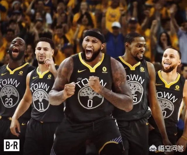 火箭vs勇士新赛季首战丰田中心，有球迷说西决第八场要开打了，对此你怎么看？