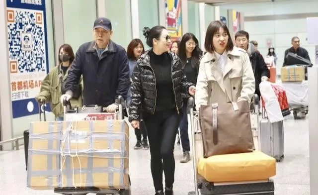 陈凯歌的老婆是叫什么名字