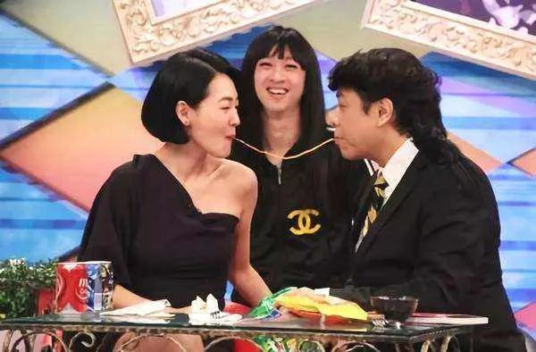 《康熙来了》停播3年,怼天怼地的小S终于回来了，当年为何停播这档综艺？