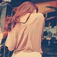 唯美QQ头像女生,最好是背影的,不要灰色,唯美一点、