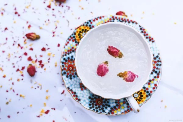 健康养生燕窝适合金秋时节滋补，有没有这种馅的月饼呢？