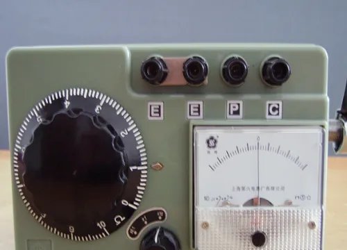 保护接地电阻不得大于多少