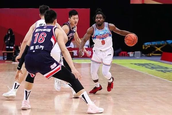 男篮世预赛大名单