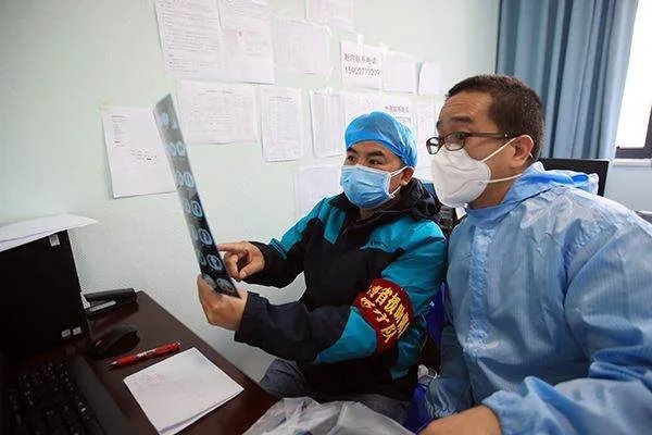 支援湖北医疗队开始撤离，疫情还没有结束，为何医疗队开始撤离？