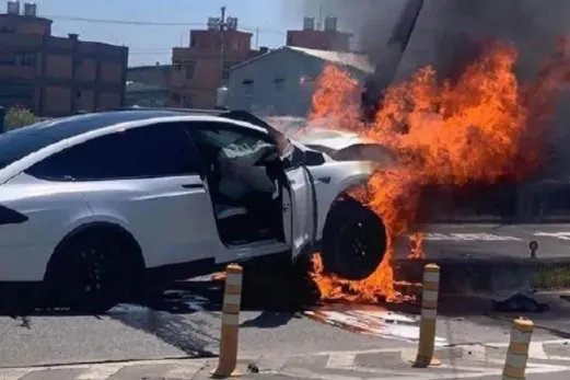 林志颖首次公开了车祸细节：确认系了安全带，他想起发生车祸的原因了吗？