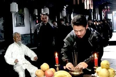 怎么看待吴秀波,大叔真的这么吃香吗?