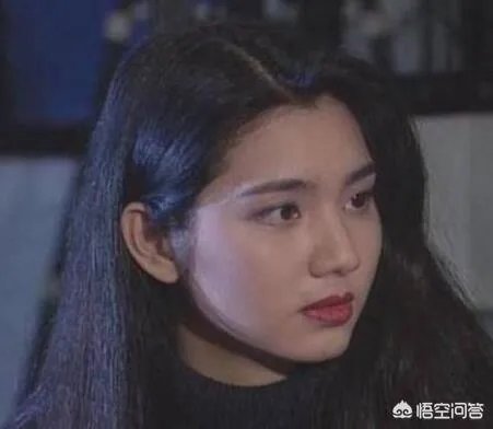 张丹峰何洁相继回应出轨传闻，为什么网友却不买账把同情支持票给了洪欣赫子铭？