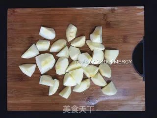 夏季美容美体的秘密：原汁原味的木瓜胡萝卜汁