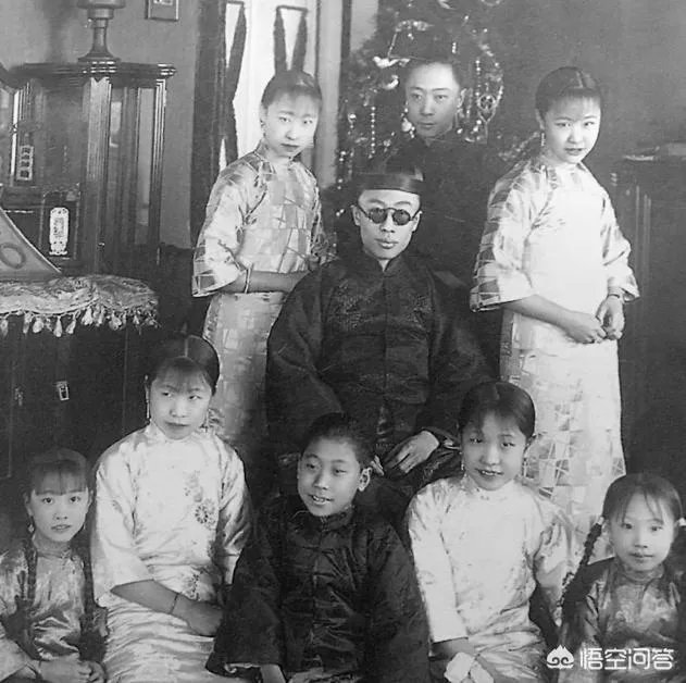 溥仪有多少个妹妹？为什么她们称“格格”却不称“公主”？