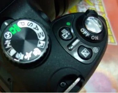 怎样调尼康D60 F值