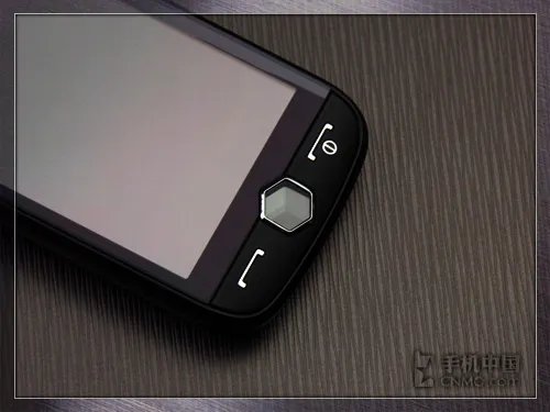 触控/影音全升级 三星WM旗舰i8000评测