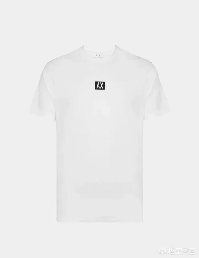 男士如何选择白色T恤？