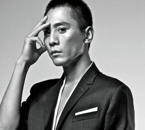 刘烨一家会友家庭美满 与旧爱谢娜分手内幕遭扒