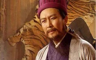 上联：东方不亮诸葛亮，下联怎么对？