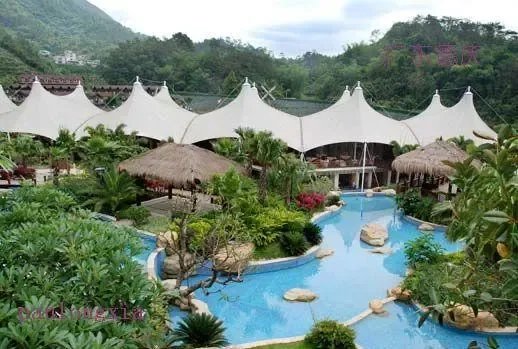 打算带父母去盘龙峡旅游，有详细点的旅游攻略吗？