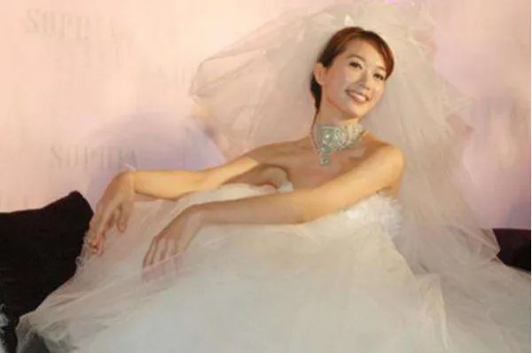 小S为什么经常骂林志玲，她们是有什么过节吗？