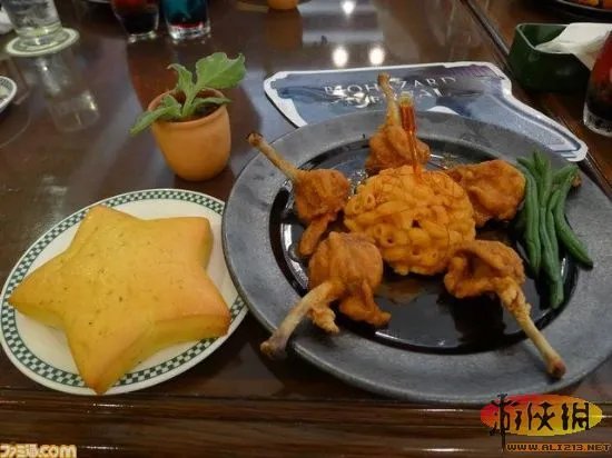 碉堡！生化危机主题公园带你体验真实版打僵尸