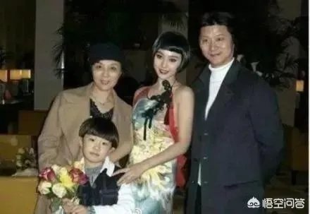 为什么范丞丞的性格不像姐姐范冰冰那样霸气侧漏，反而格外内敛敏感呢？