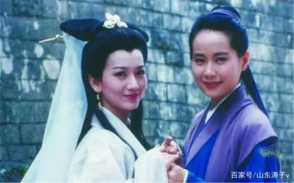 杭州的雷峰塔是谁建的？塔底地宫内有什么东西？