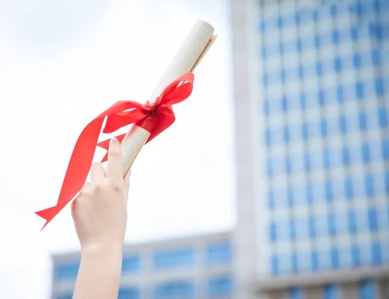 陕西教师证成绩查询