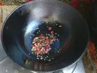 麻辣卤鸡爪的做法