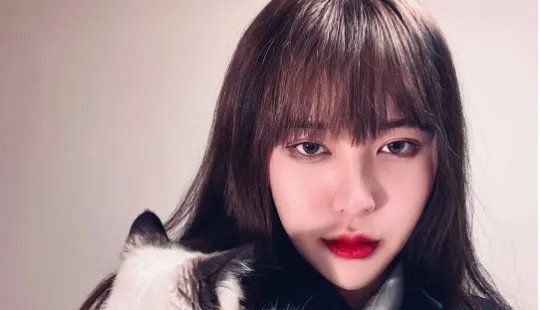 祝我闺蜜资产过亿是什么歌