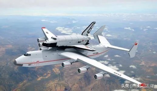 为什么大型军用运输机都是螺旋桨机型？而不是喷气式的？