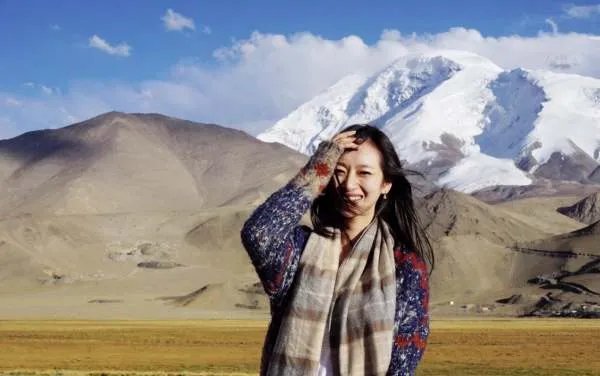 王治郅和二婚妻子近况如何呢？