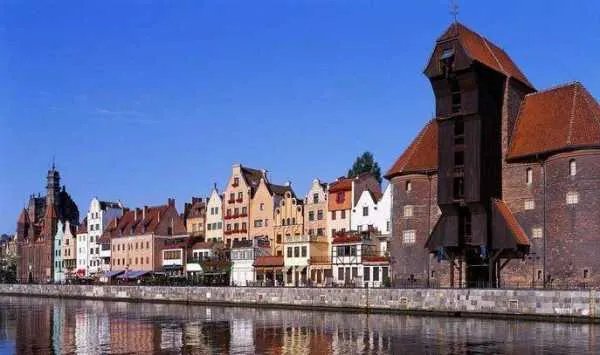 波兰人口2019总人数口多少？