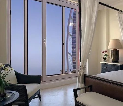 新标门窗加盟优势介绍  加盟新标门窗有哪些优势