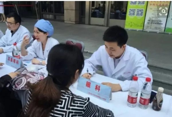 浙大医学博士被指婚内出轨多名患者，他是怎么做到的？