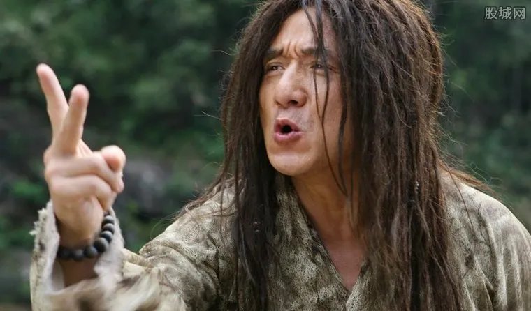 成龙为何恨袁咏仪 成龙与袁咏仪不和原因曝光