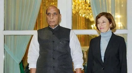 印度购买的阵风战斗机为什么价格这么贵？因为印度三心二意吗？