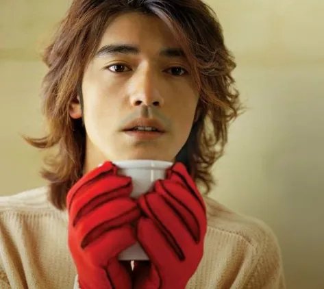 【图】戈伟如金城武曾姐弟恋 揭秘金城武三段情史内幕