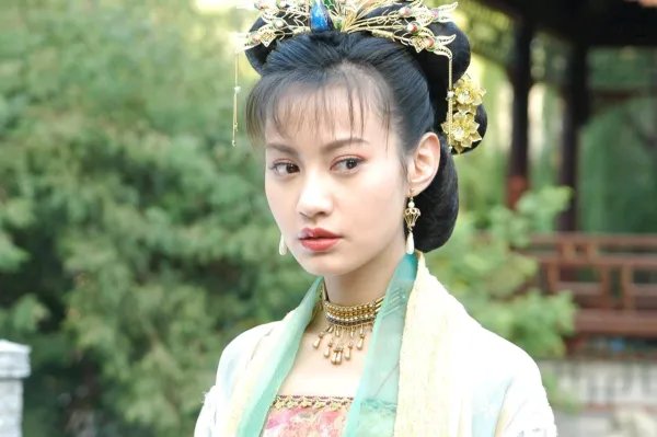 杨雪主演多部电视剧，为什么就是不火？