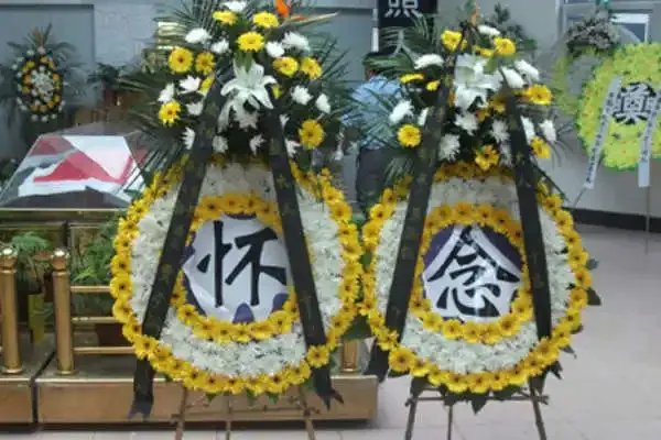 北京一三甲医院收取“天价殡葬费”引热议,此事有何处理进展?