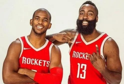 如何看待哈登关键时刻连得12分，火箭逆转鹈鹕取10连胜？