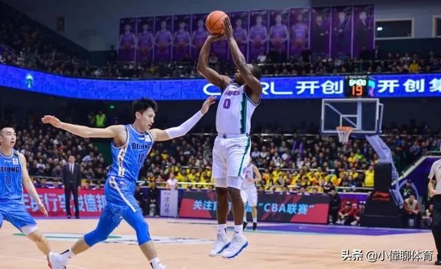 双大外的北京队不是说尽显内线威力了吗?怎么还是惨败呢?