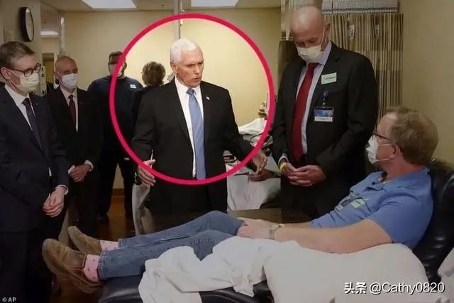 惊天大料！网传新闻记者曝出“白宫所有人员均接种疫苗”，“阴谋论”或将证实，你怎么看？