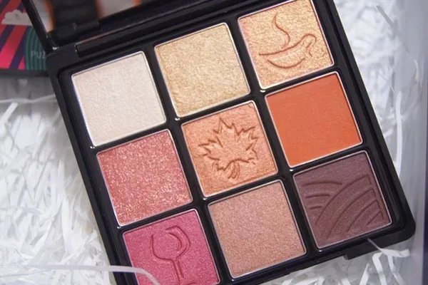 2019年最流行的眼影盘:故宫眼影盘上榜 第一名显色度高又实用